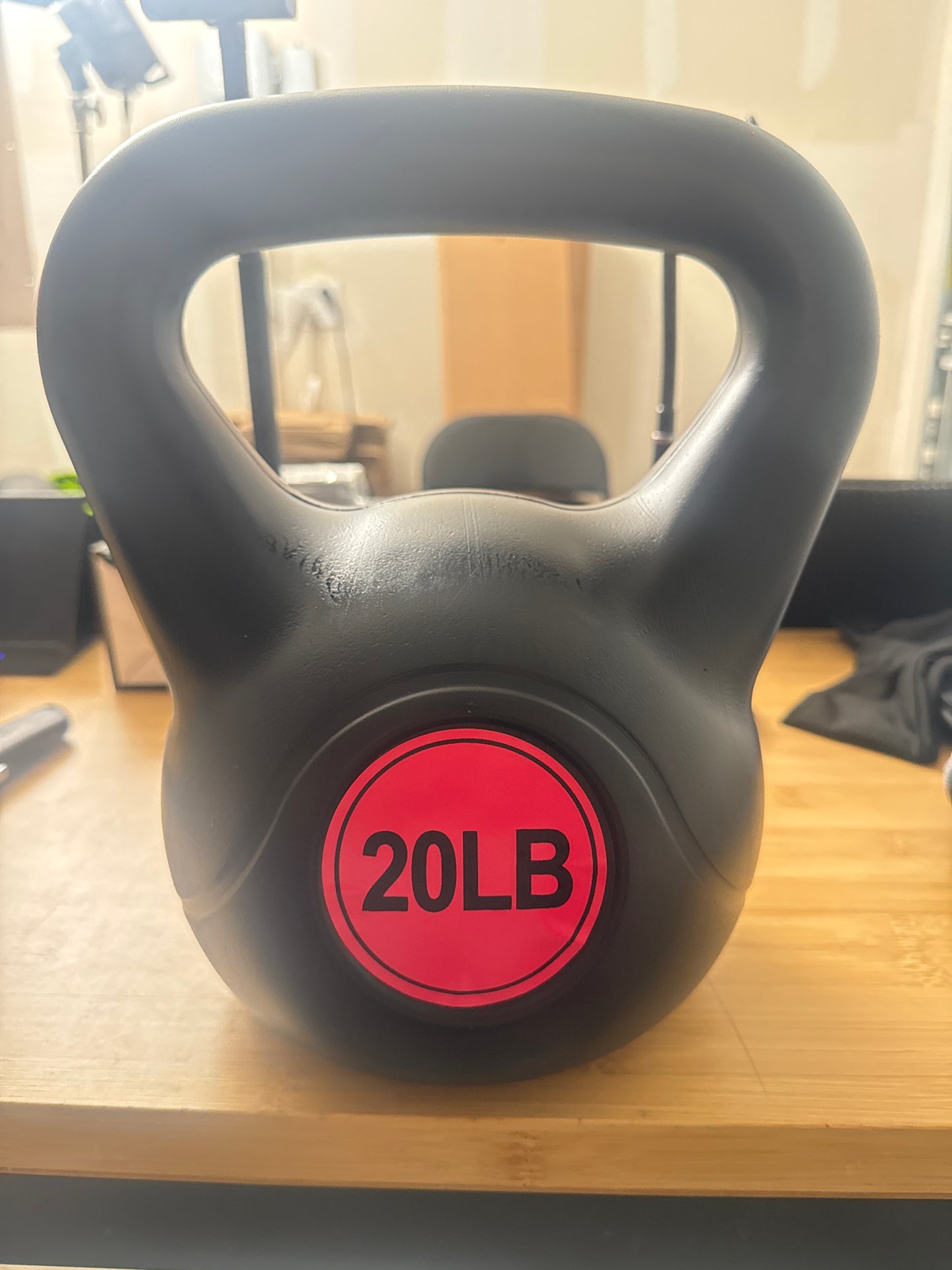 20lbs Pesa Rusa (20lbs Kettlebell)